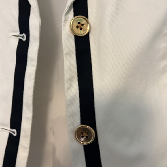 Beautiful white with black trim and gold buttons blazer - Picture 2 of 6